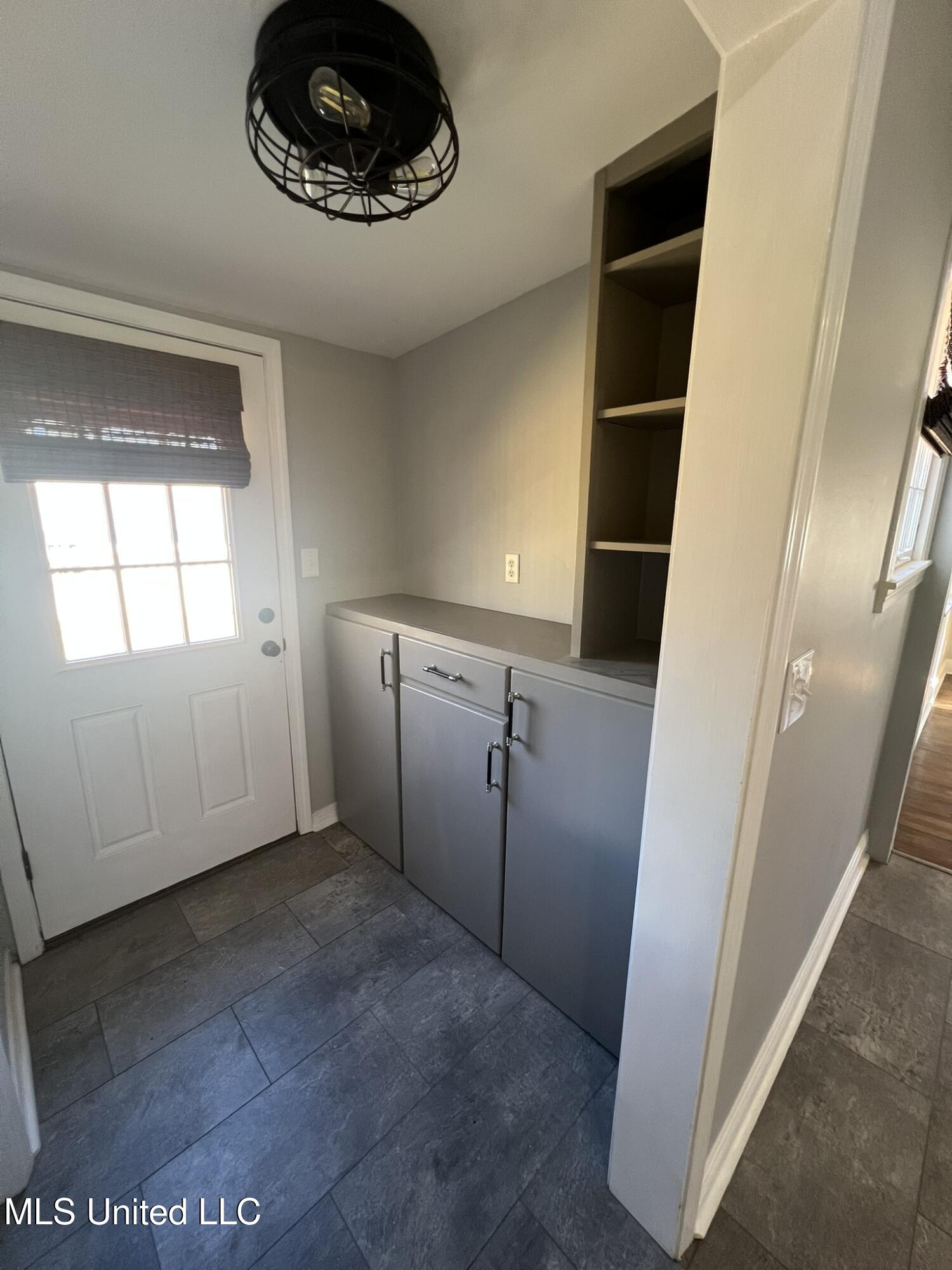 35 1/2 Homochitto Street Property Photo 9