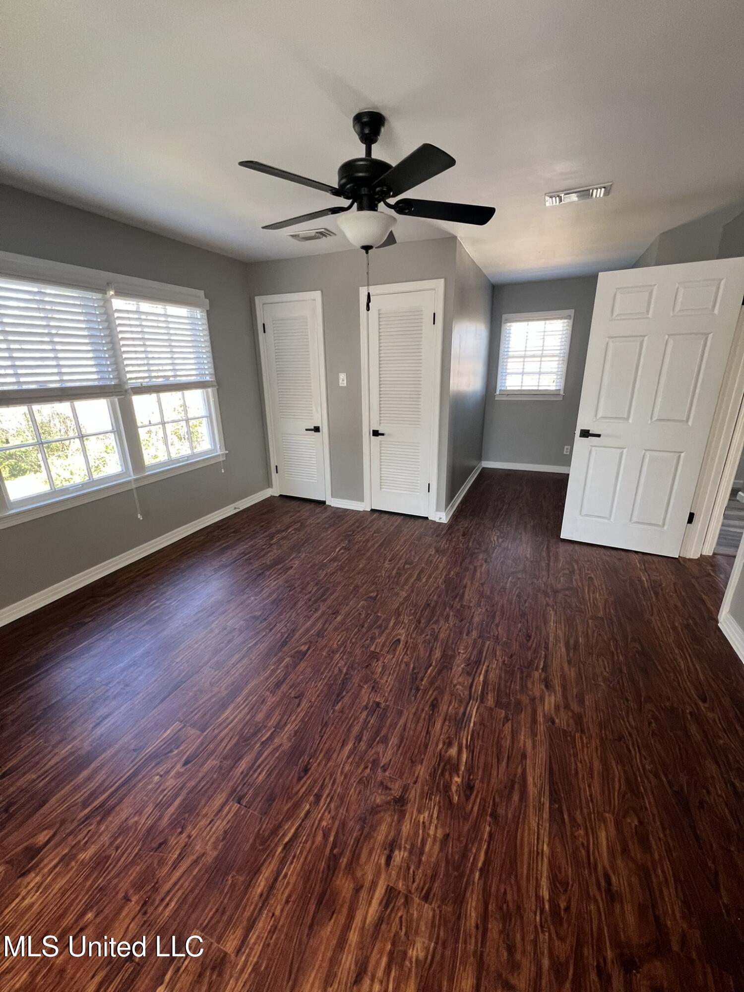 35 1/2 Homochitto Street Property Photo 32