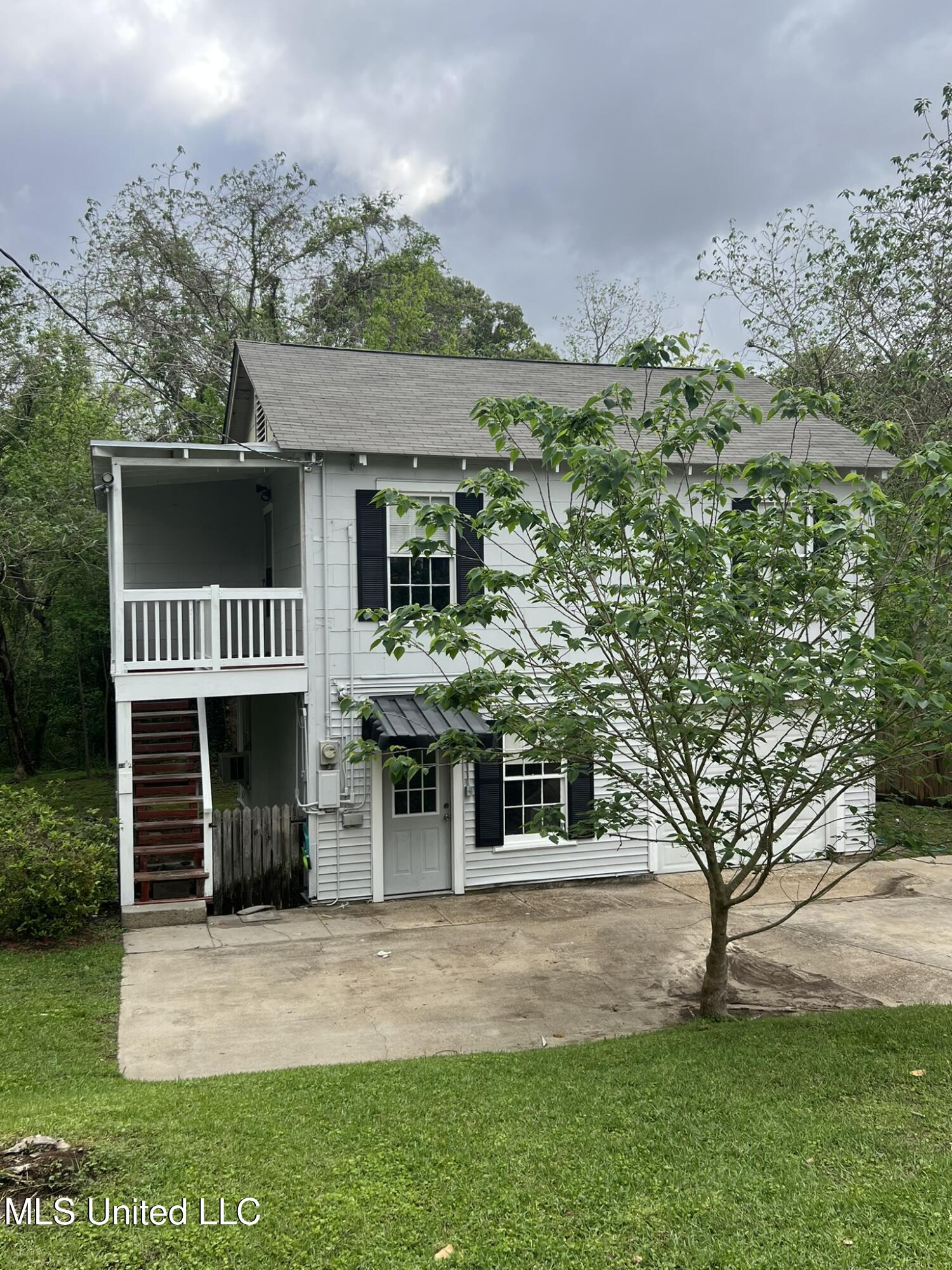 35 1/2 Homochitto Street Property Photo 45