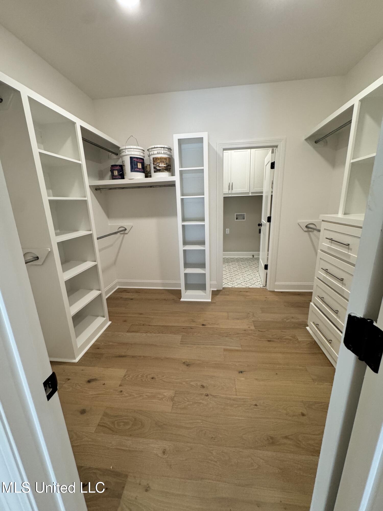 115 Southern Oak Way Property Photo 3