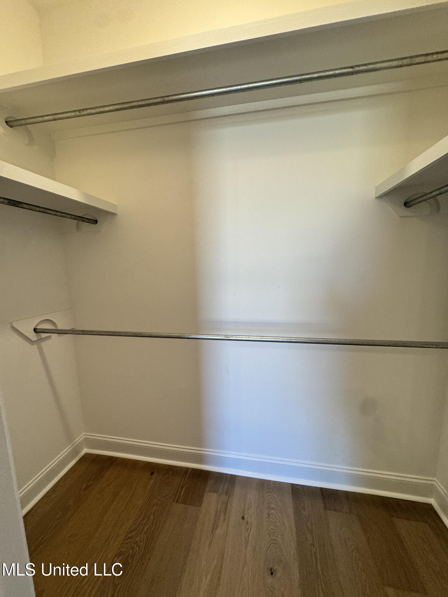 115 Southern Oak Way Property Photo 6