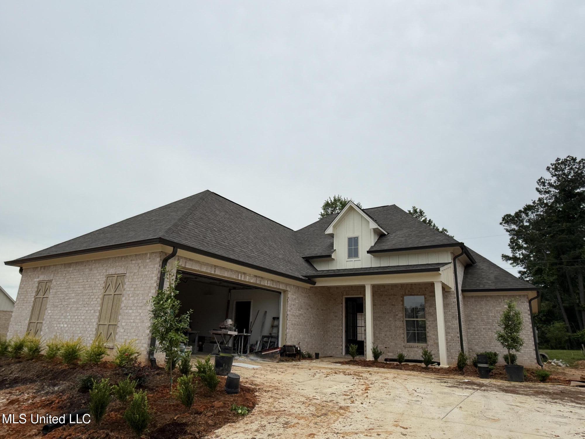 161 Bronson Bend Property Photo 1