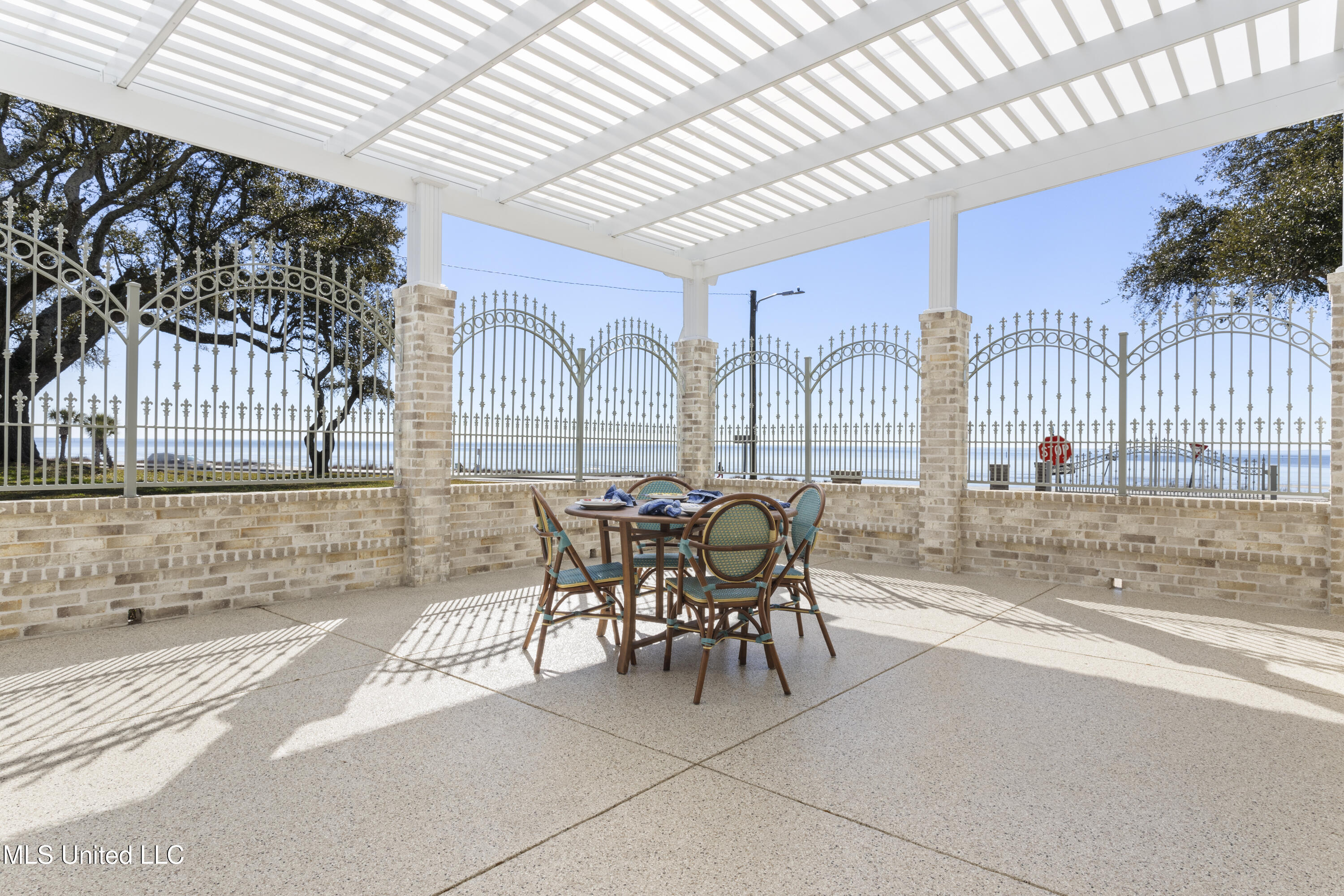 1507 Olive Avenue Property Photo 50