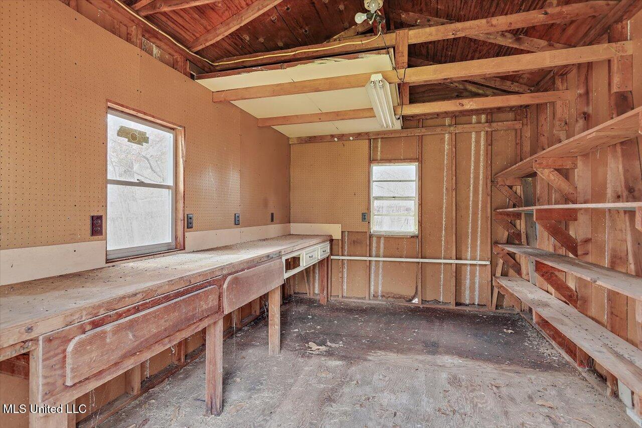 126 Mayfair Drive Property Photo 34