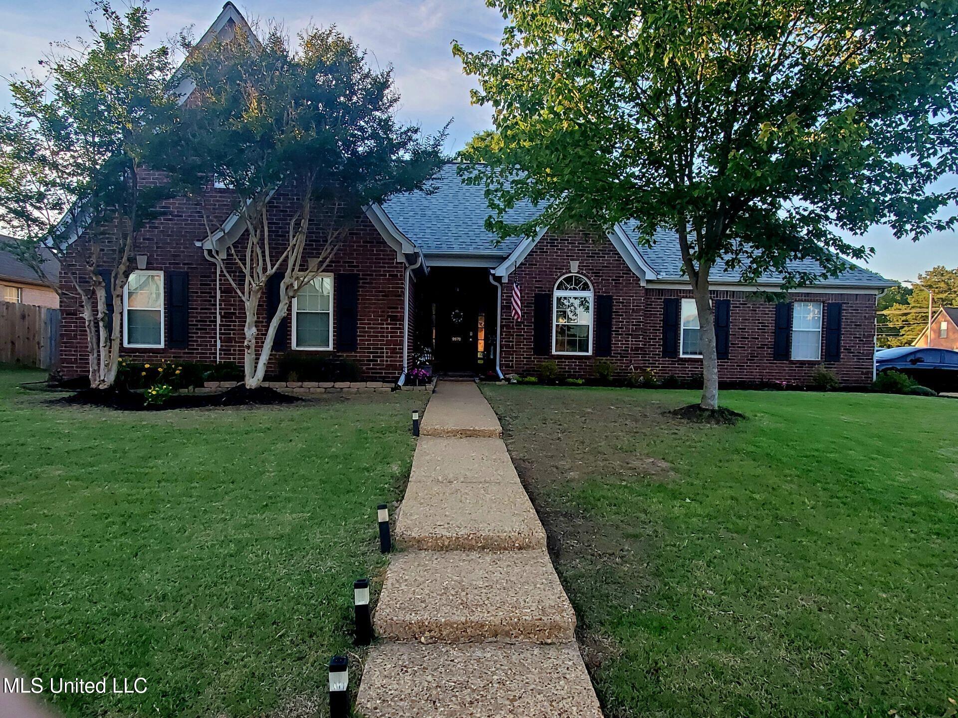 9970 Piney Ridge Drive Property Photo 1