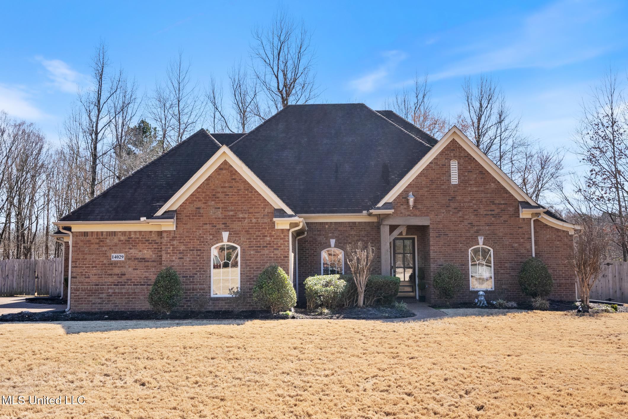 14029 Knightsbridge Lane Property Photo 1