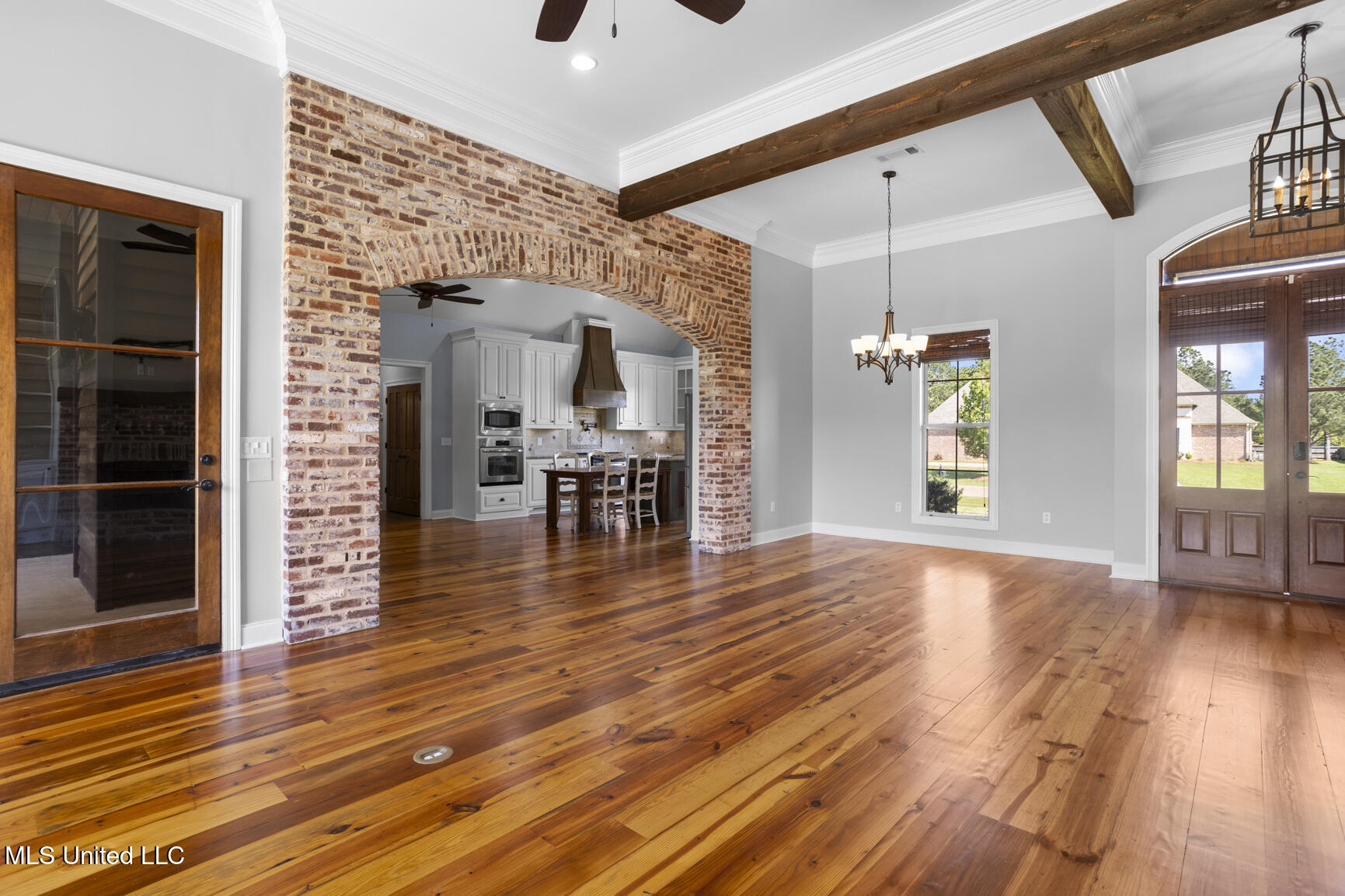 127 Bonne Vie Drive Property Photo 11