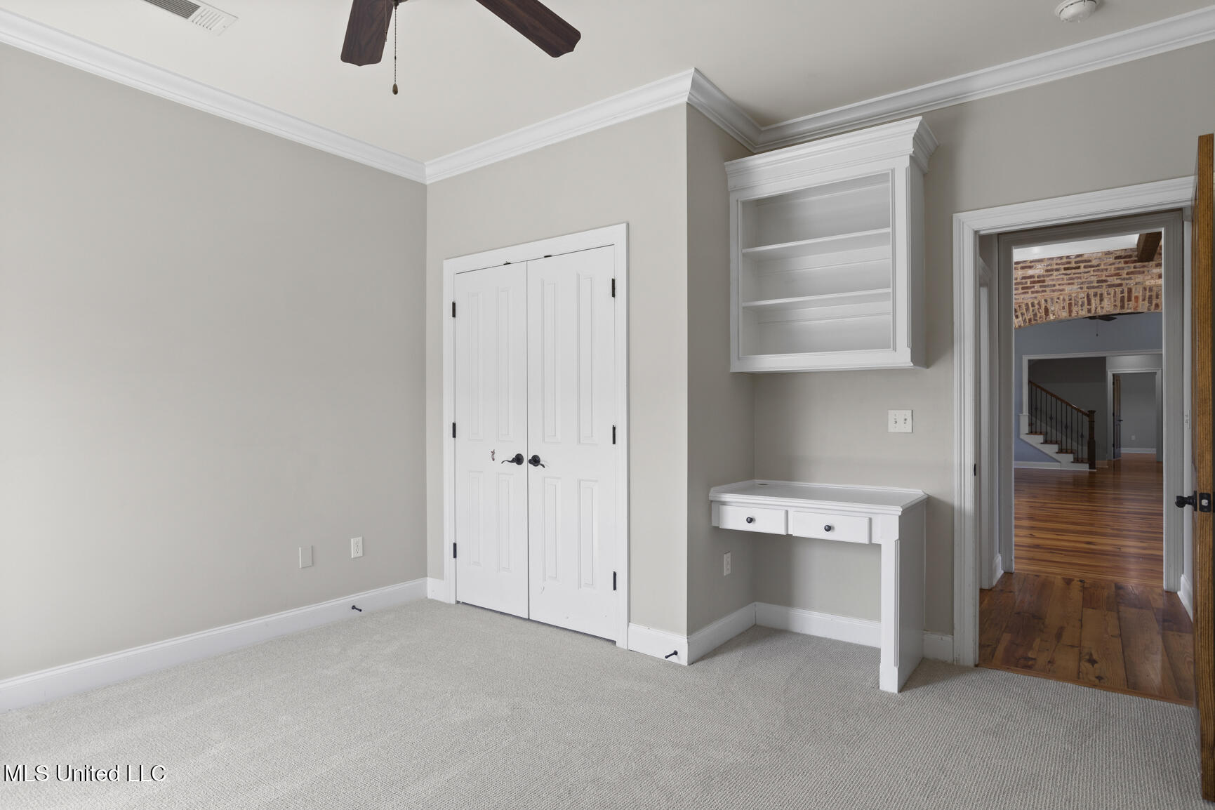 127 Bonne Vie Drive Property Photo 32