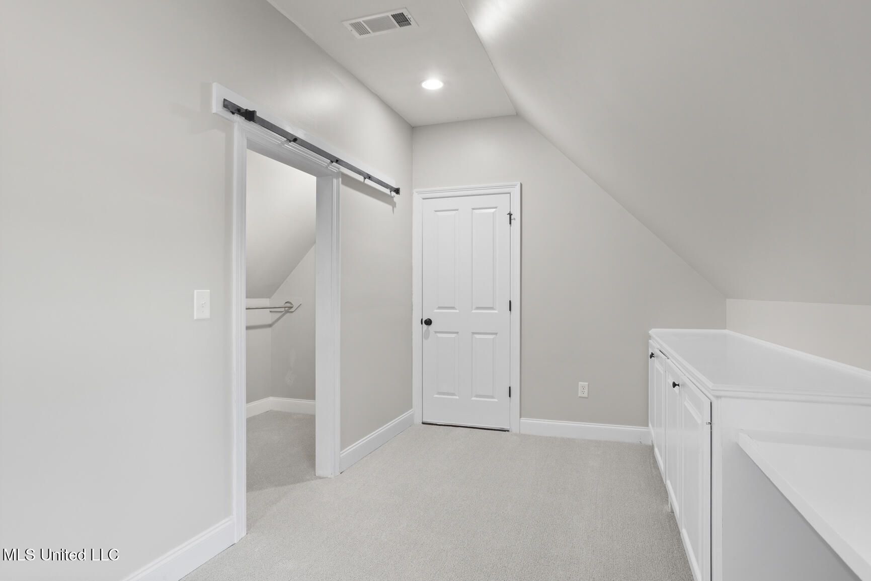 127 Bonne Vie Drive Property Photo 34