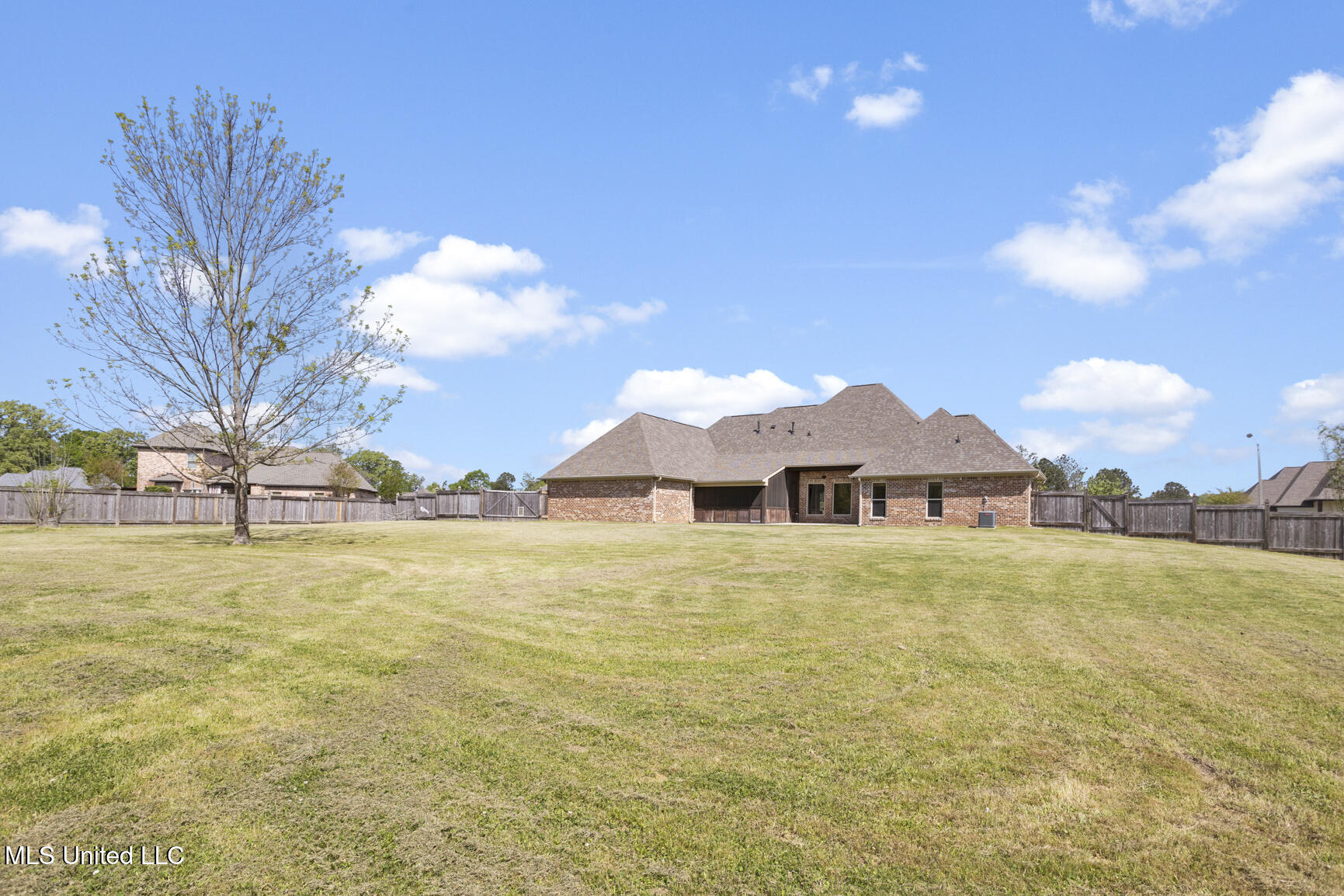 127 Bonne Vie Drive Property Photo 42