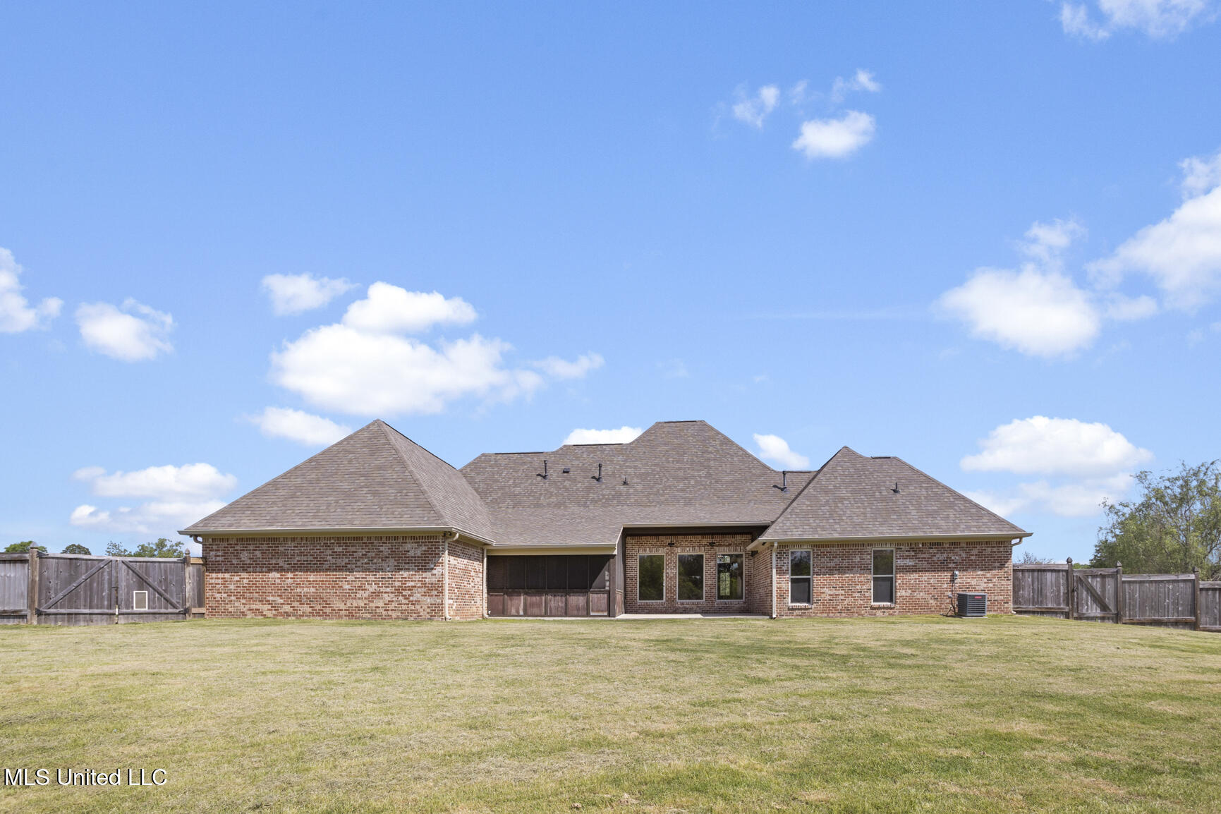 127 Bonne Vie Drive Property Photo 43