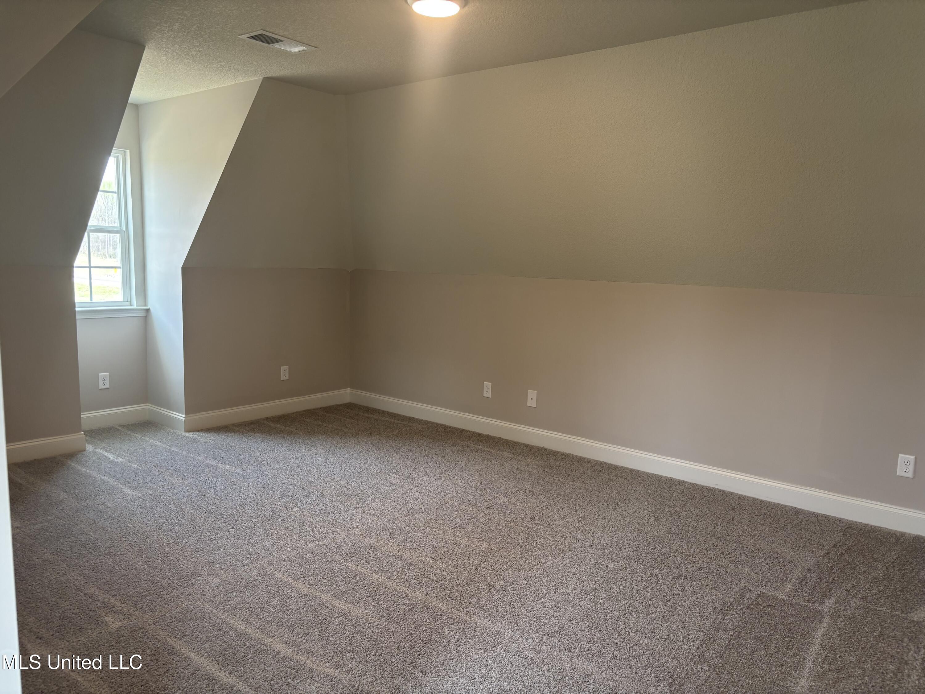 939 Buttermilk Drive Property Photo 22
