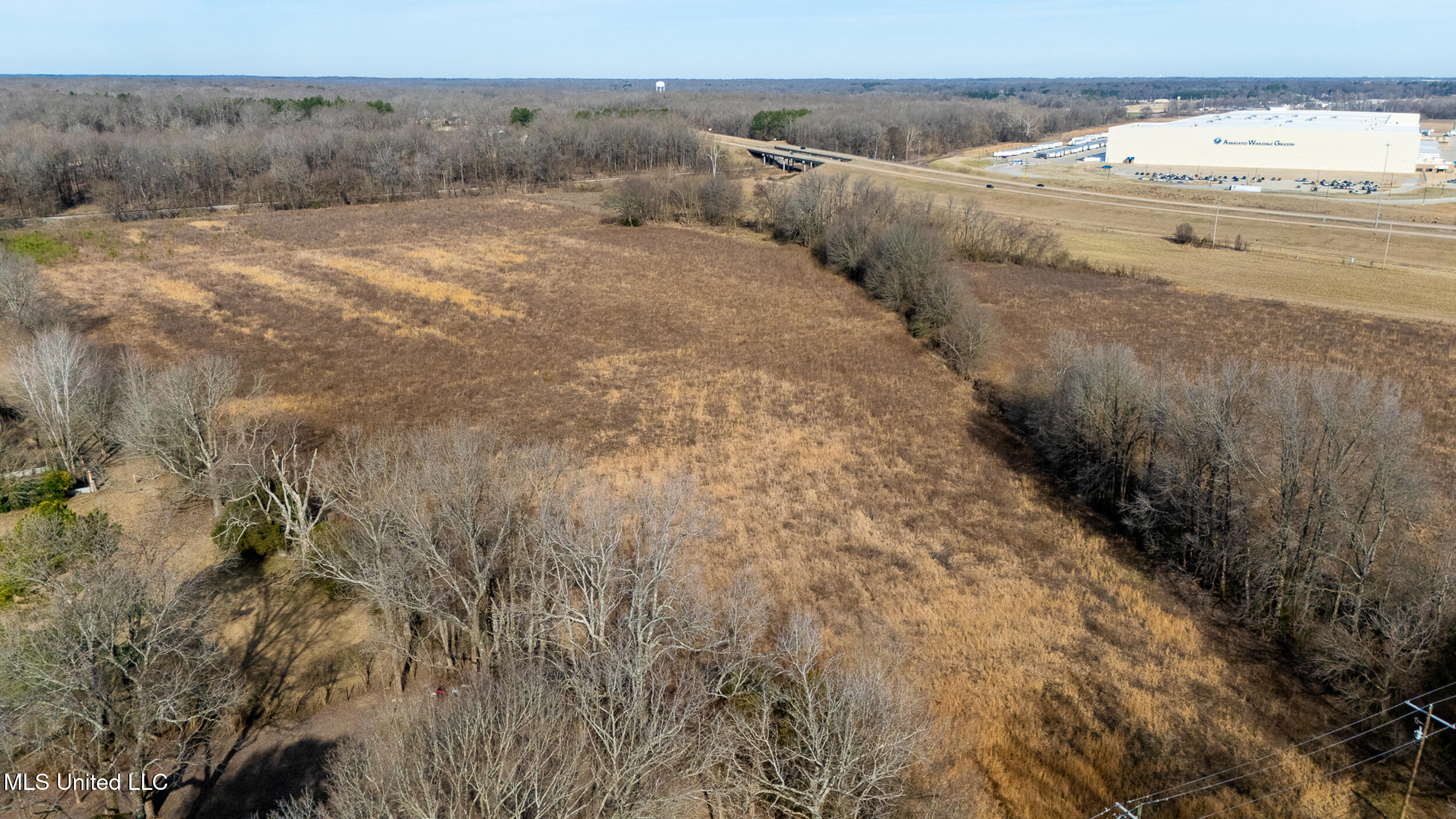 S Old Hwy 51 Property Photo 5