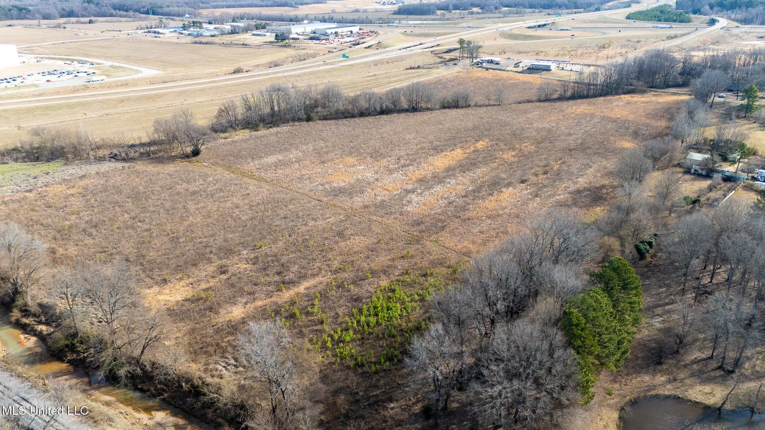 S Old Hwy 51 Property Photo 6