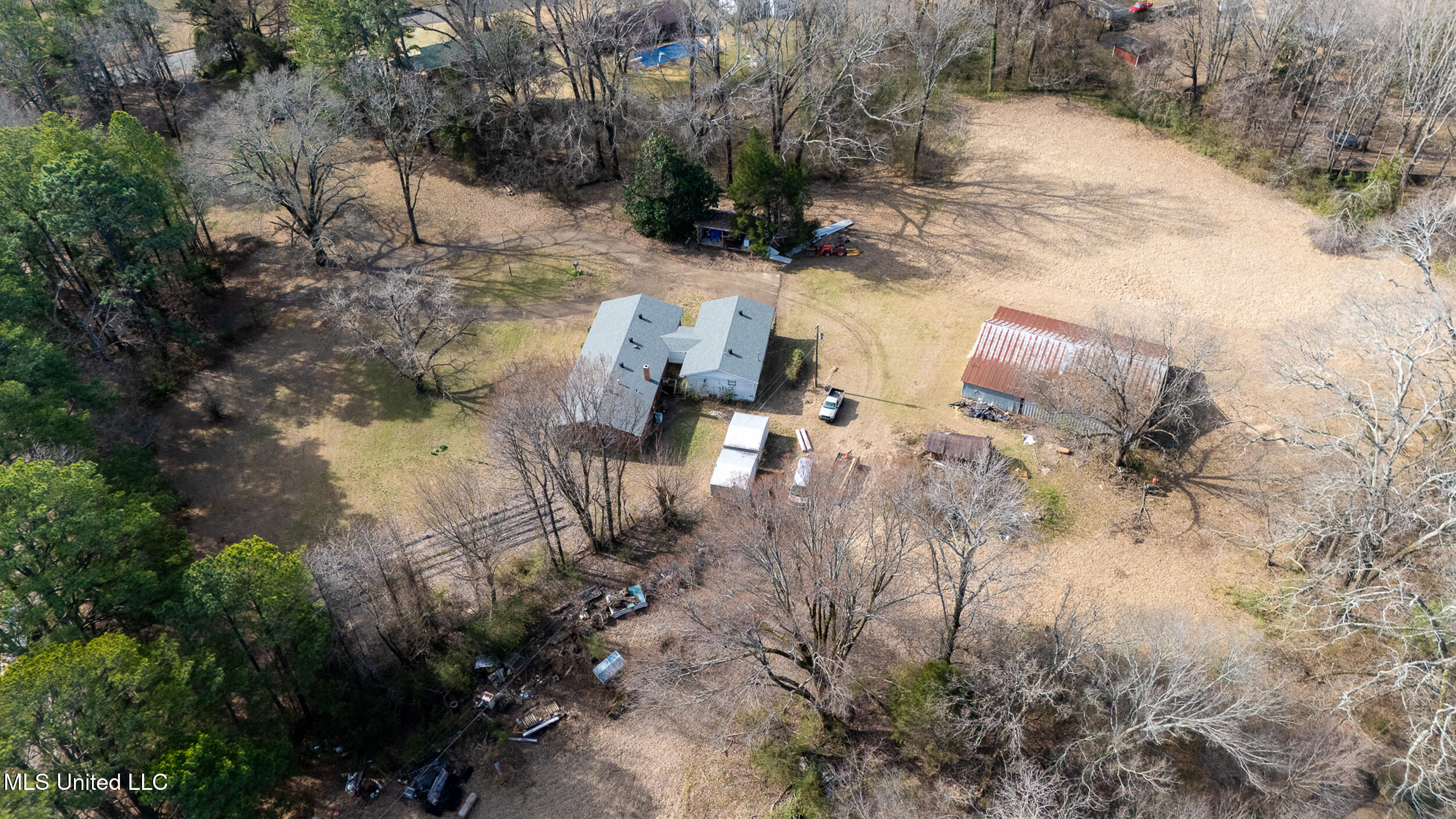 2035 Hwy 51 Property Photo 9