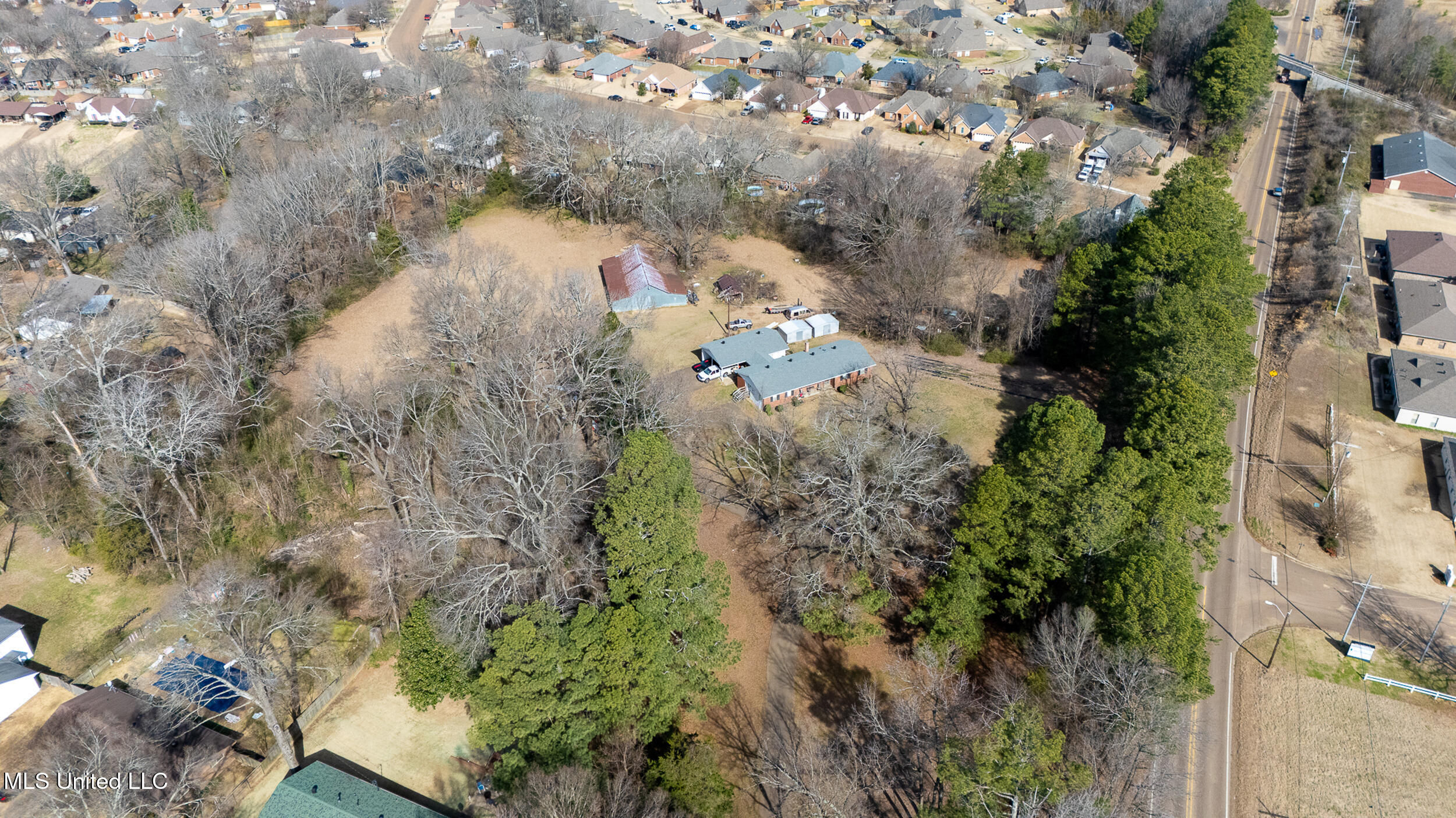 2035 Hwy 51 Property Photo 15