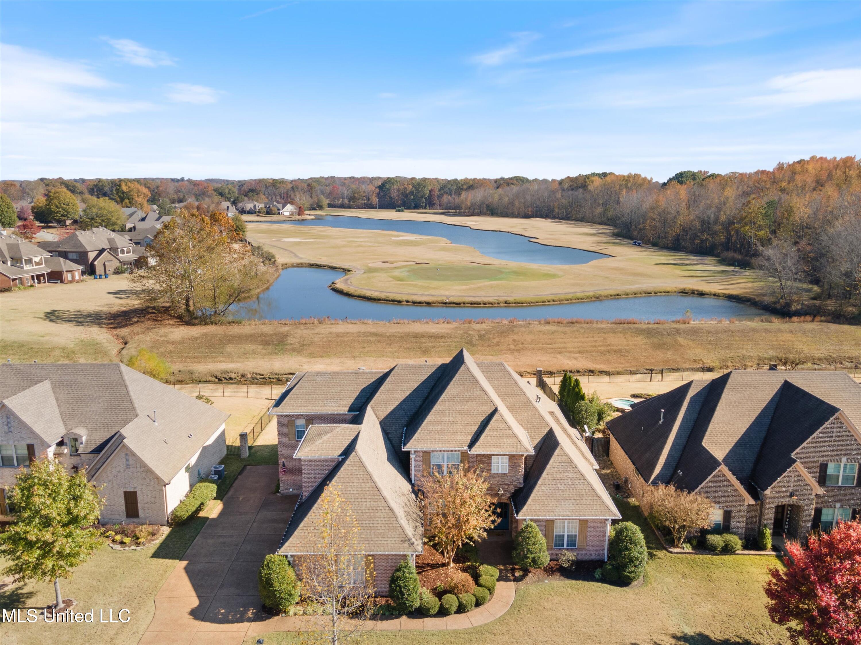 6222 S Bear Cove Property Photo 1