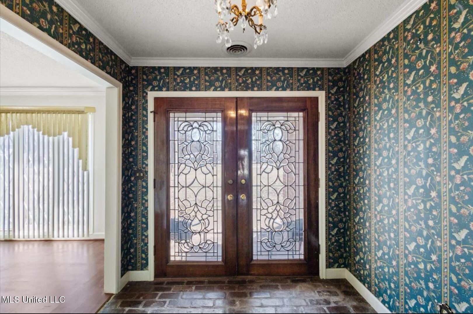 187 N Lexington Street Property Photo 5