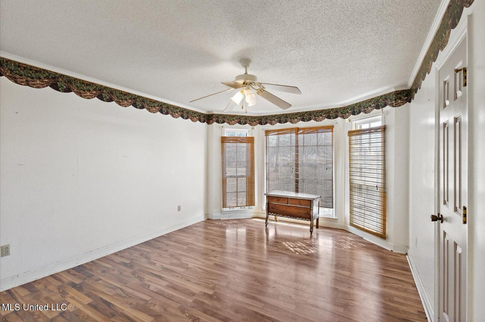 187 N Lexington Street Property Photo 22