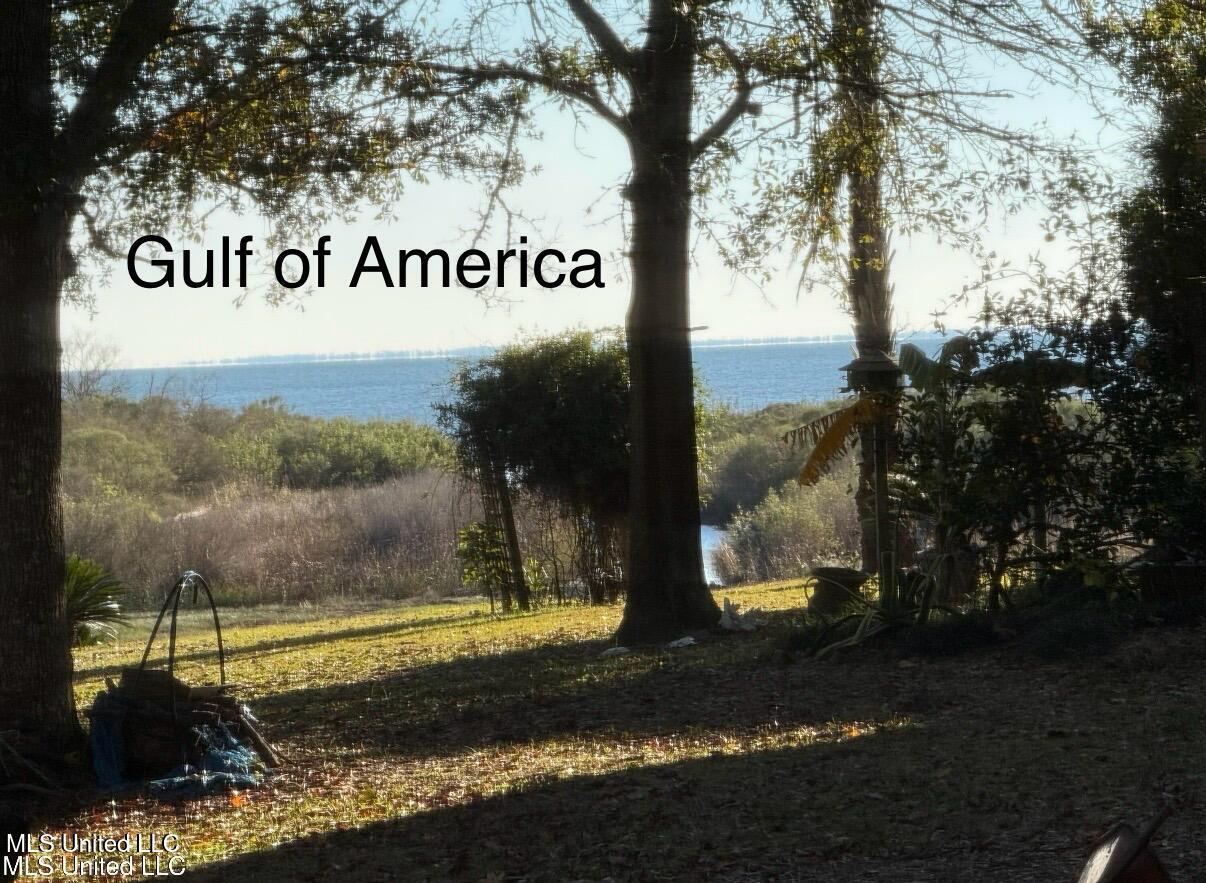 1517 Oak Leaf Circle Property Photo 13