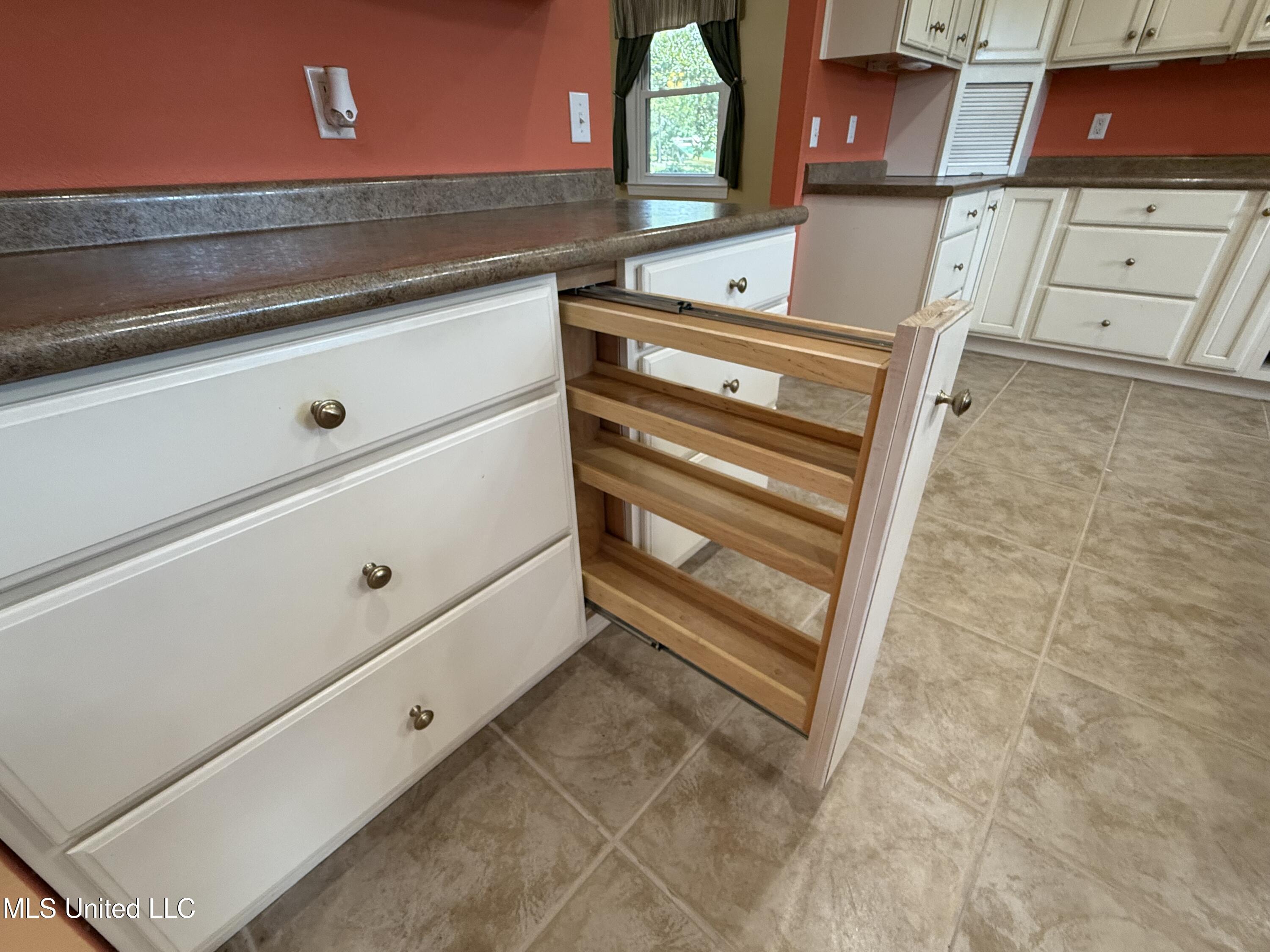 1517 Oak Leaf Circle Property Photo 38