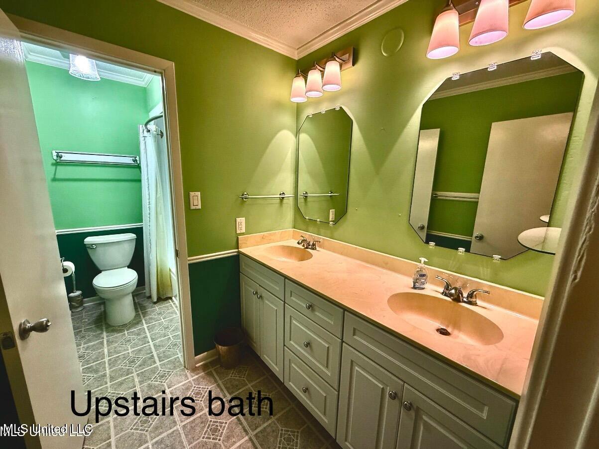 1517 Oak Leaf Circle Property Photo 51