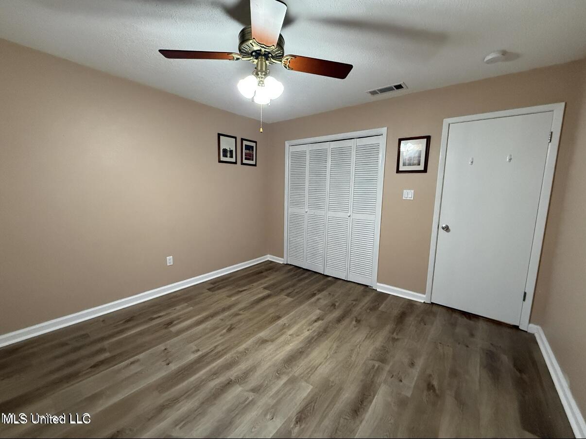 1517 Oak Leaf Circle Property Photo 54