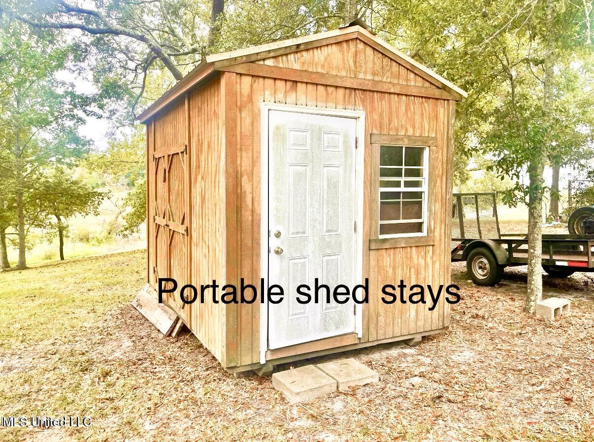 1517 Oak Leaf Circle Property Photo 73