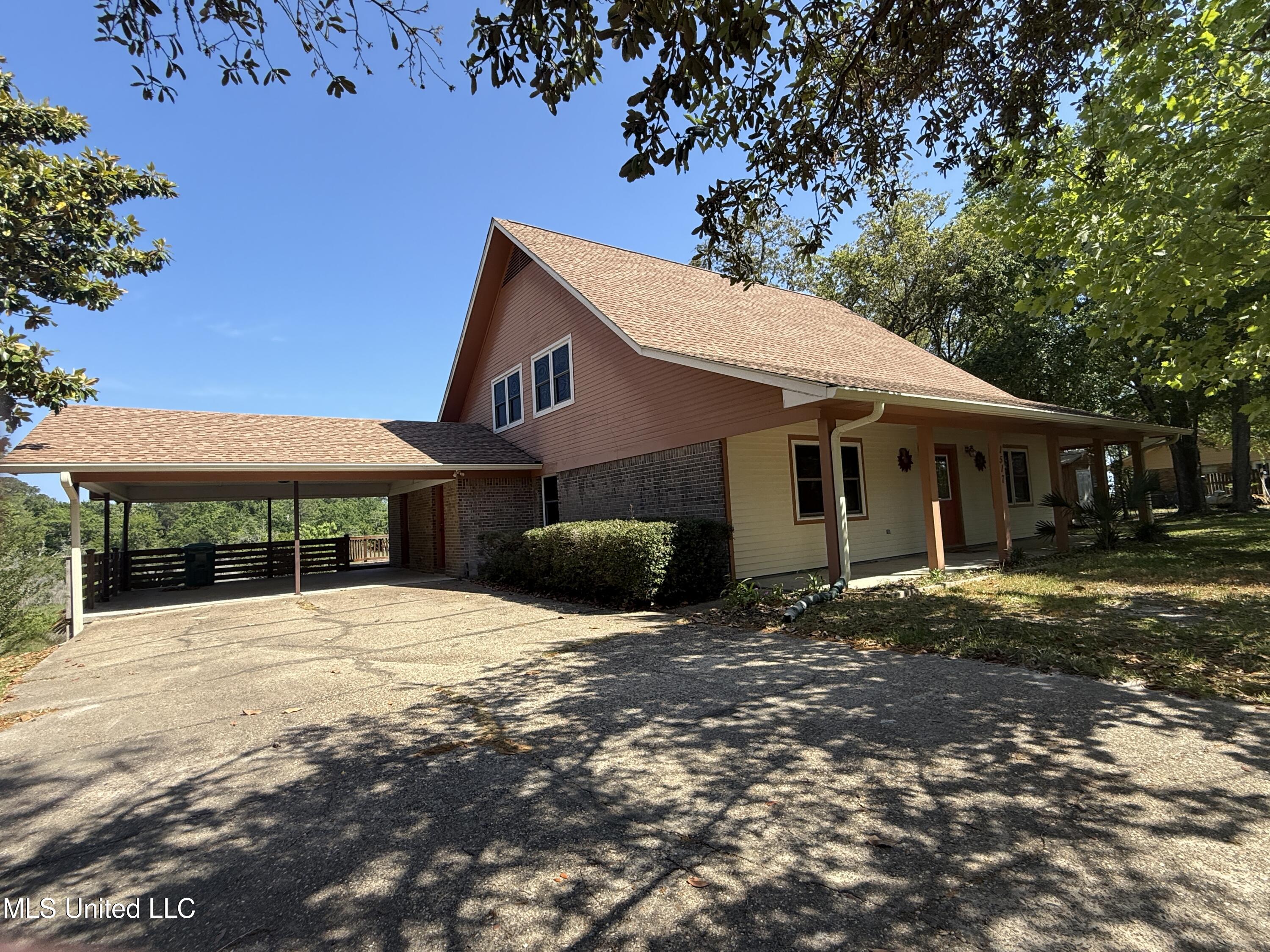 1517 Oak Leaf Circle Property Photo 76