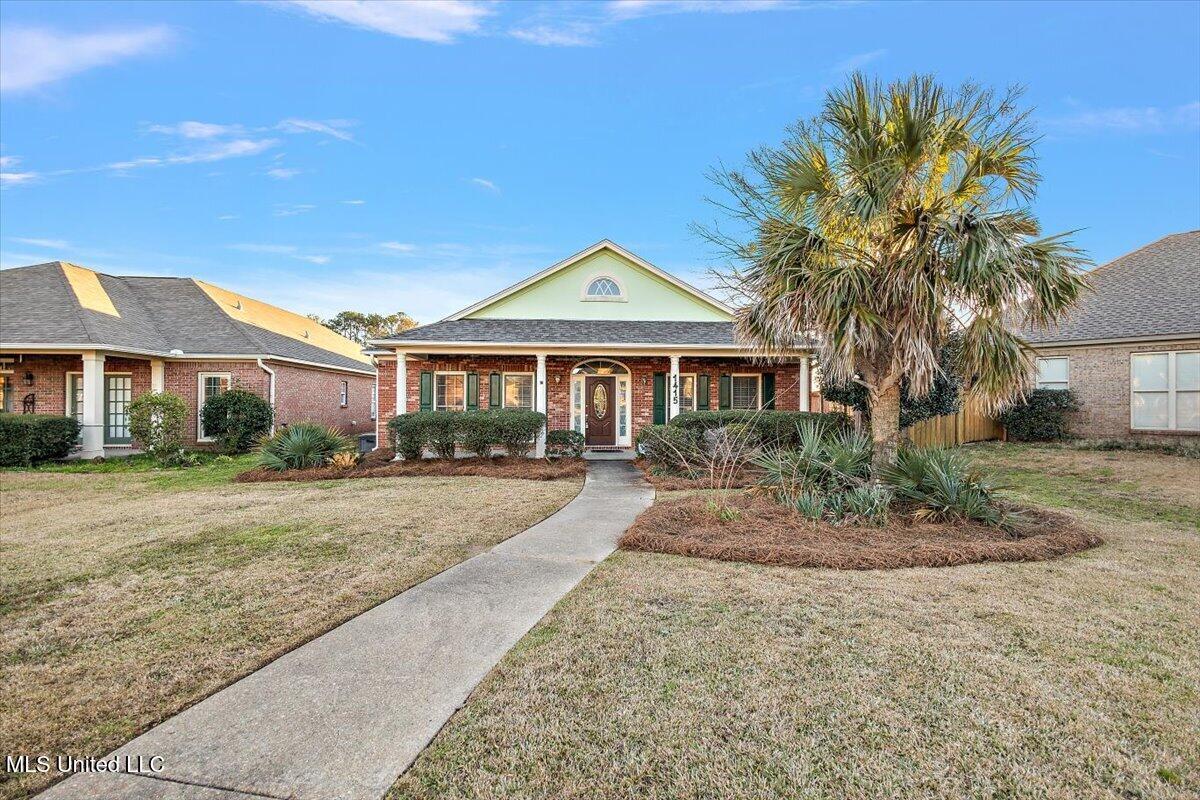 1415 Windrose Drive Property Photo 2