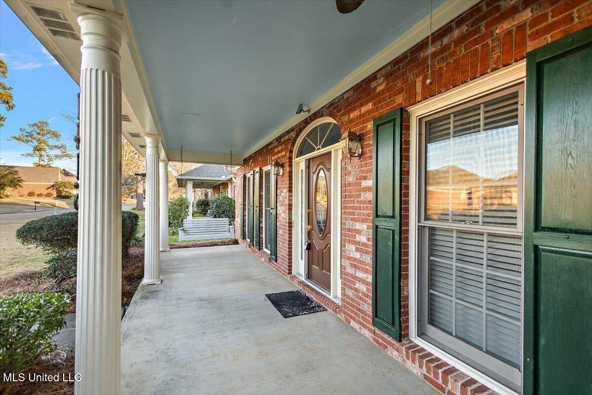 1415 Windrose Drive Property Photo 7