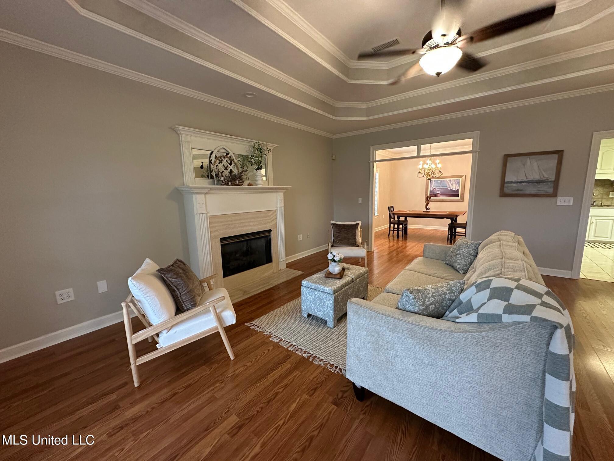 1415 Windrose Drive Property Photo 10