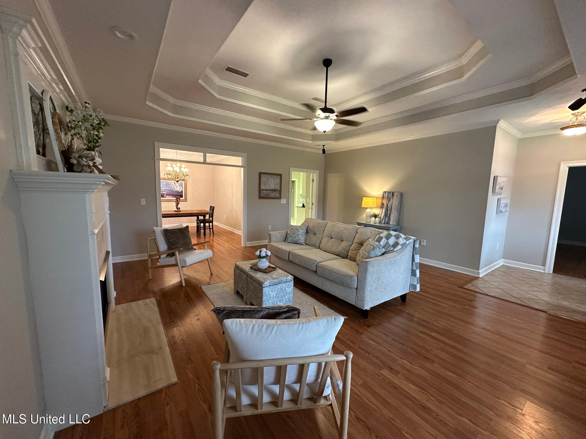 1415 Windrose Drive Property Photo 12