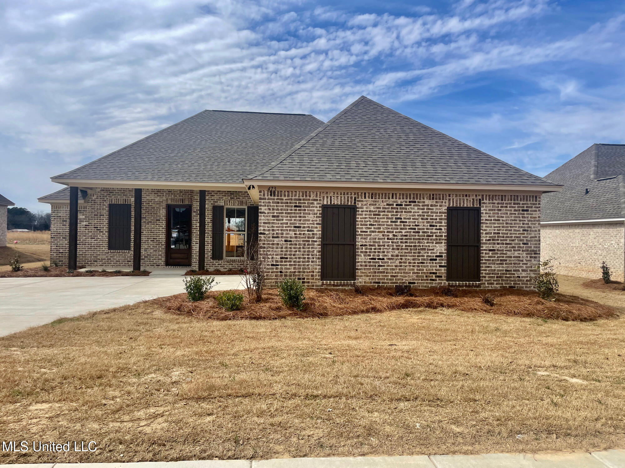 473 Aurora Circle Property Photo 1