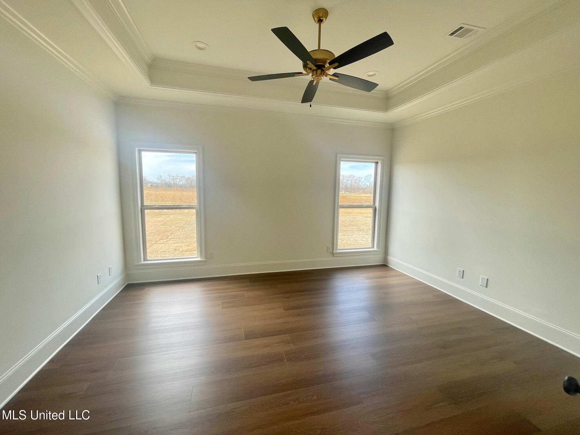 473 Aurora Circle Property Photo 17