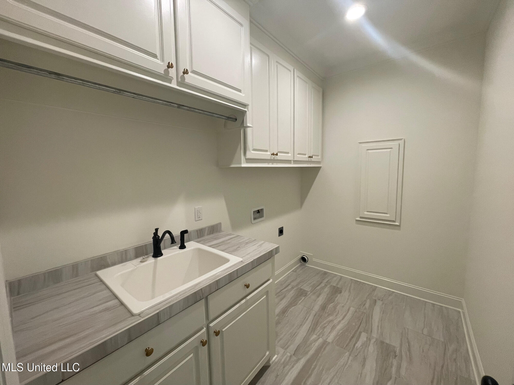 473 Aurora Circle Property Photo 26