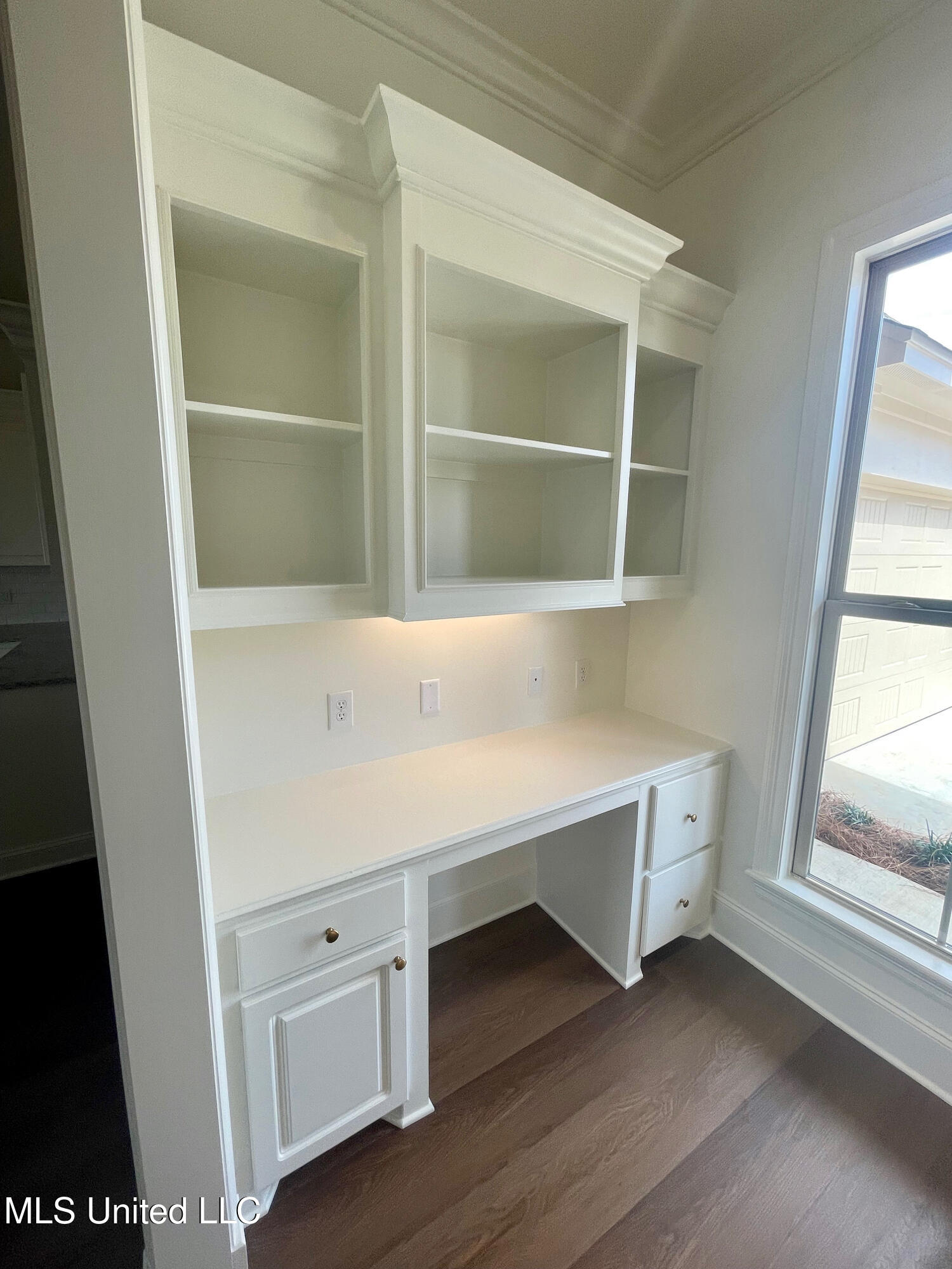 473 Aurora Circle Property Photo 29