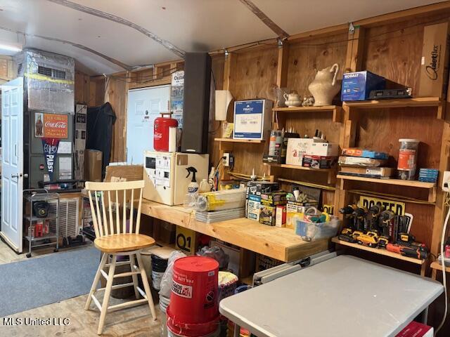 520 Pine Street Property Photo 13