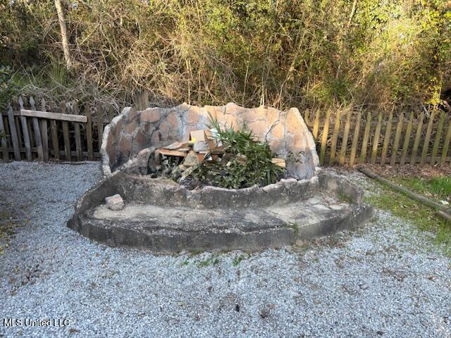 520 Pine Street Property Photo 18