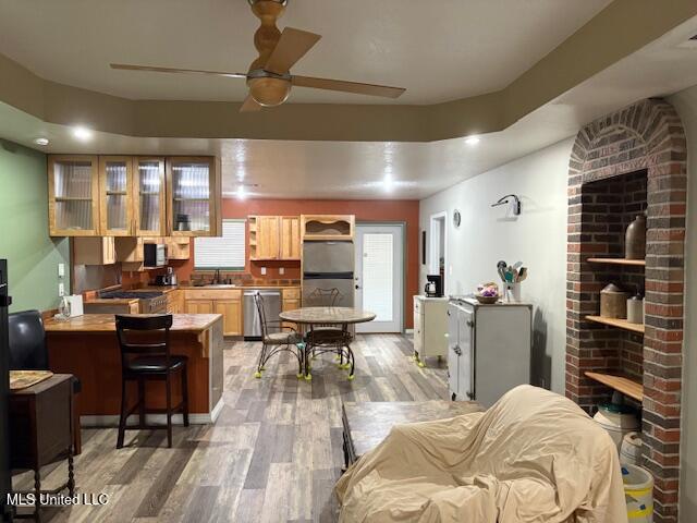 520 Pine Street Property Photo 25