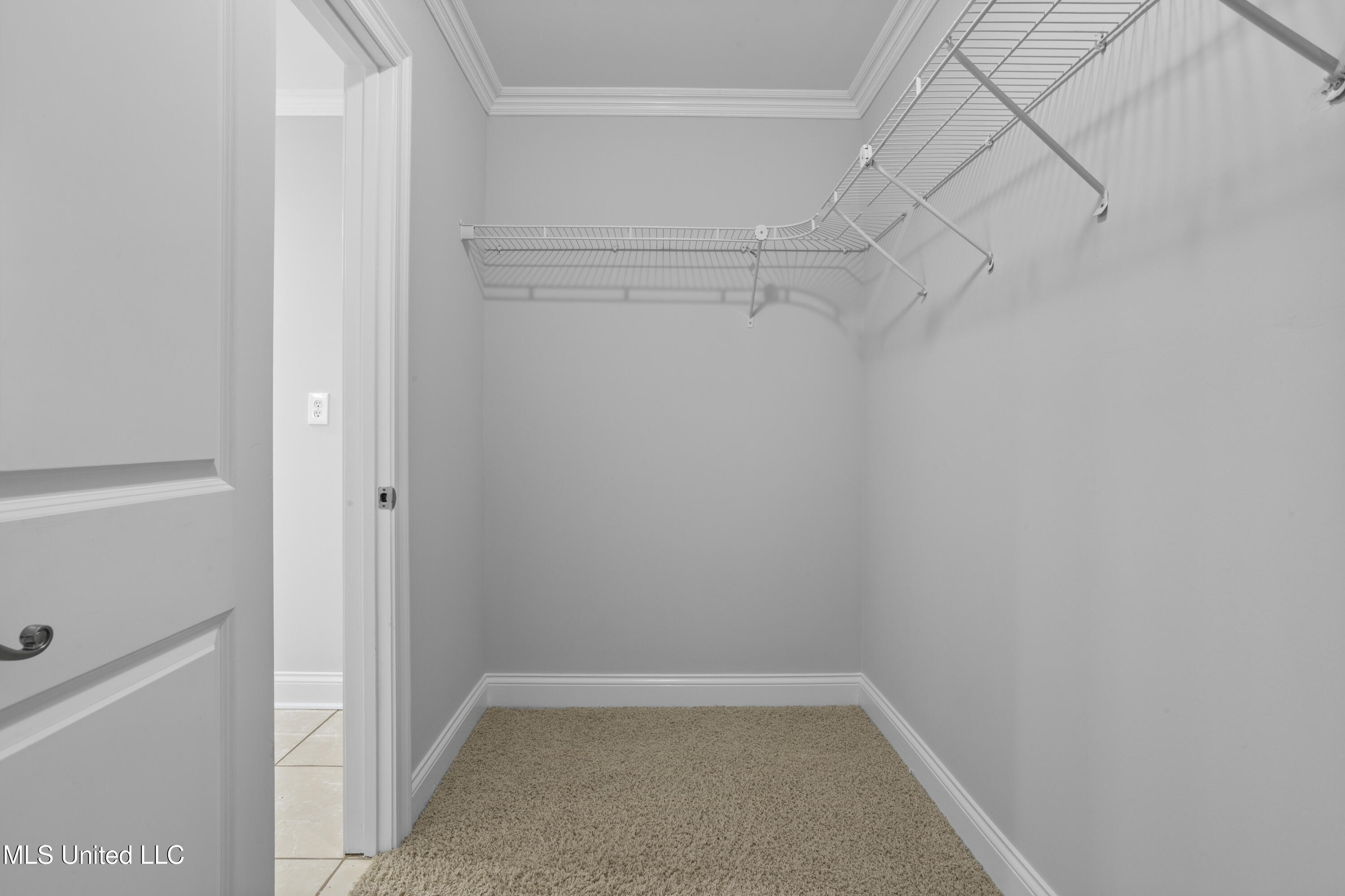 636 Banyan Place Property Photo 34