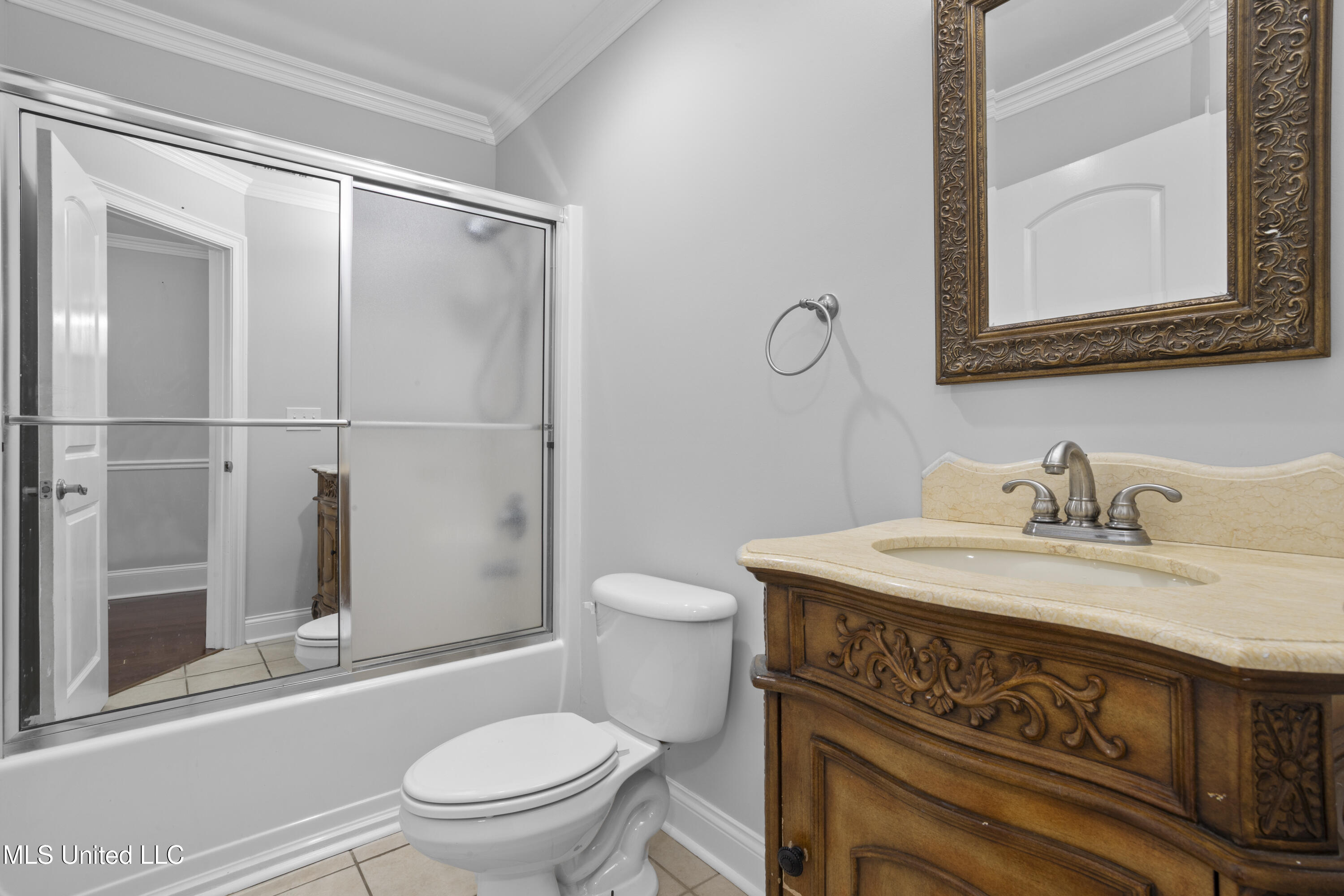 636 Banyan Place Property Photo 38