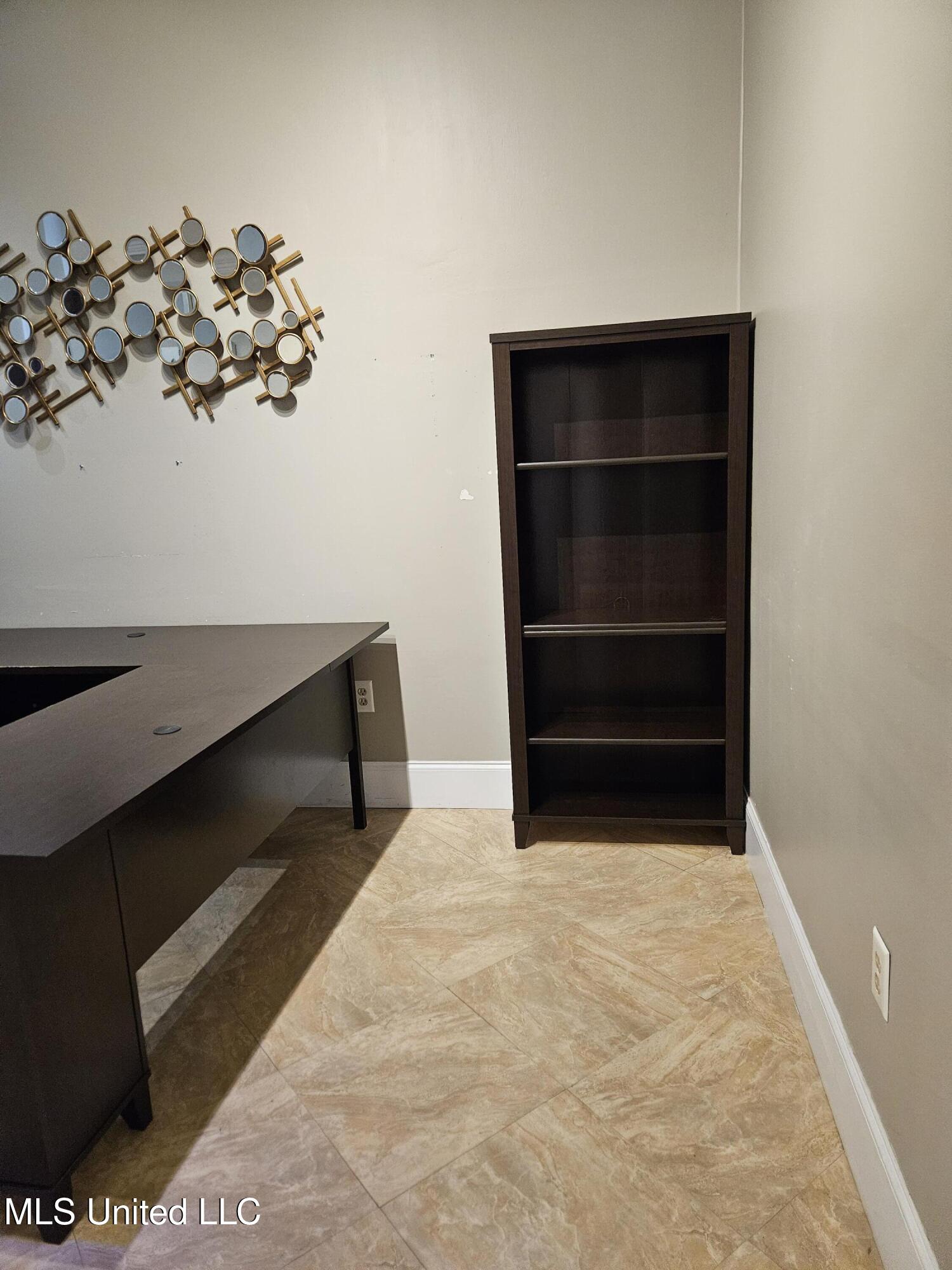 2598 Pass Road Property Photo 14