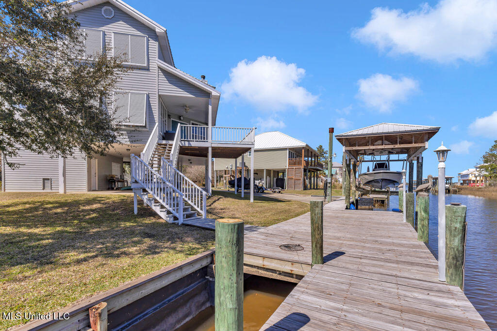 106 Kelly Cove Property Photo 15