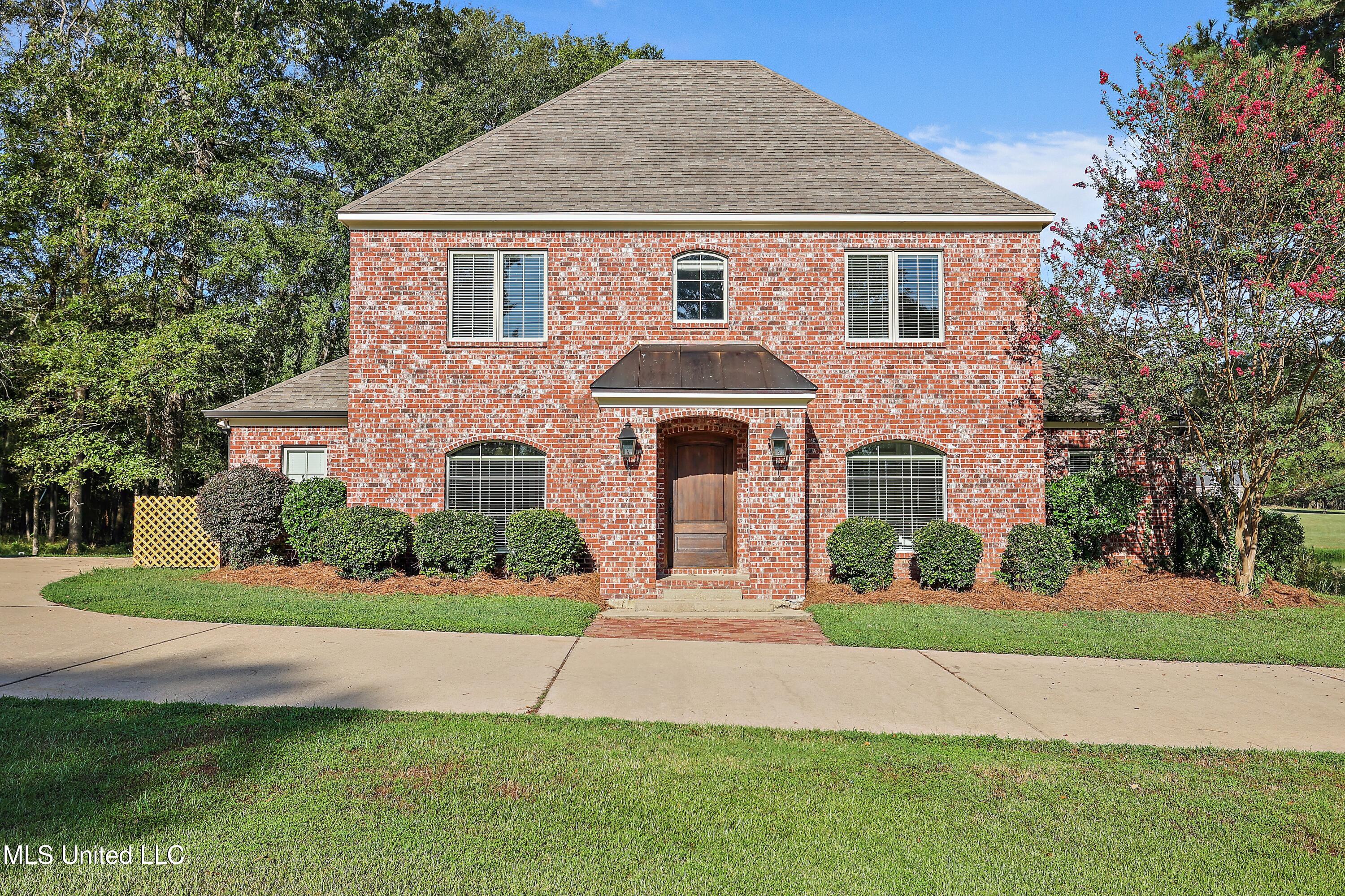 130 Bellemeade Drive Property Photo