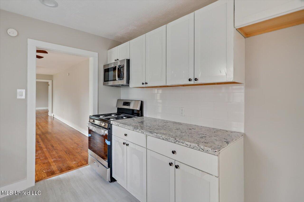 127 Autumn Drive Property Photo 11