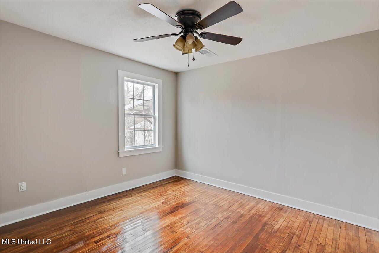 127 Autumn Drive Property Photo 21