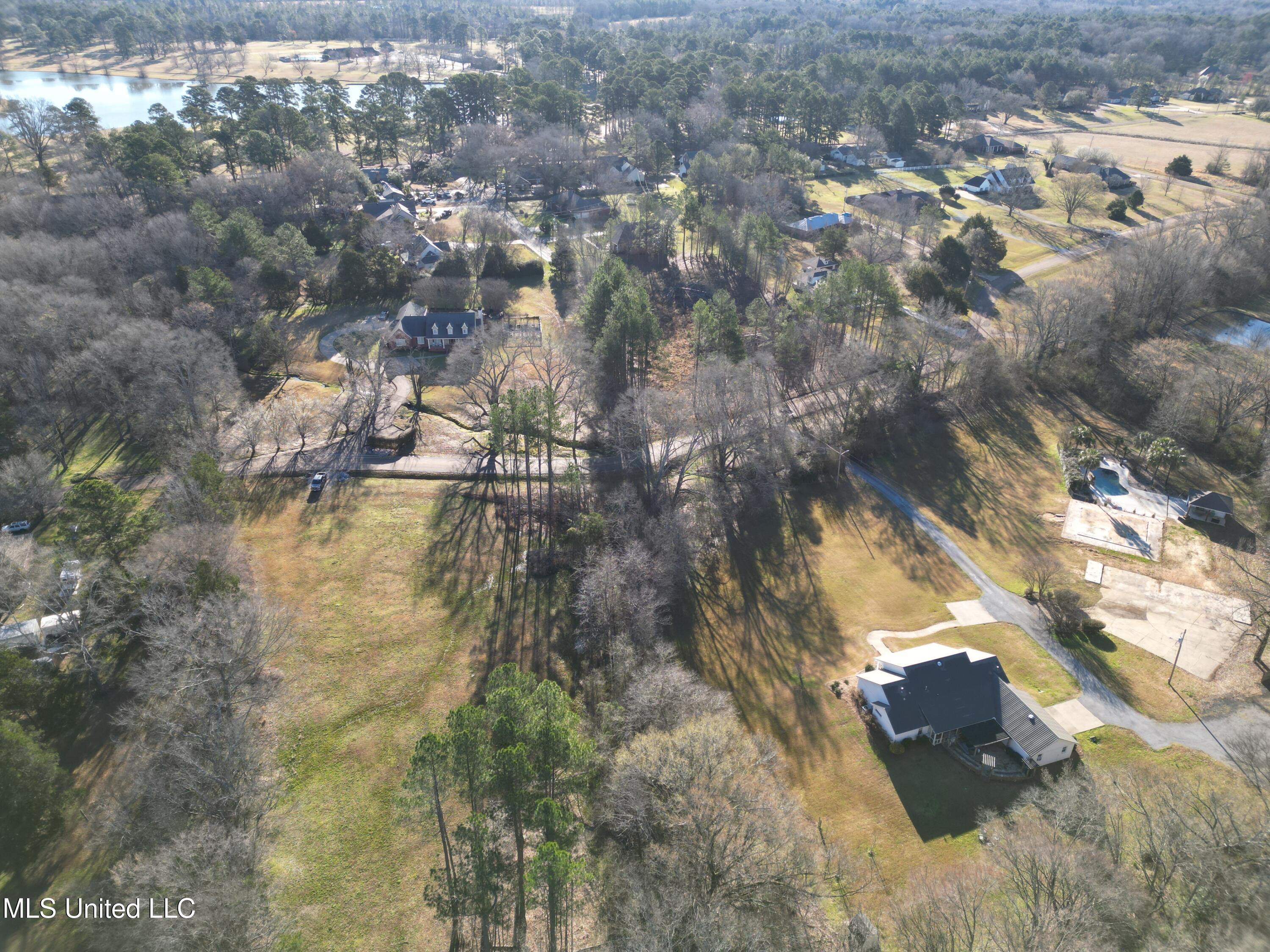 224 Fox Lane Property Photo 3