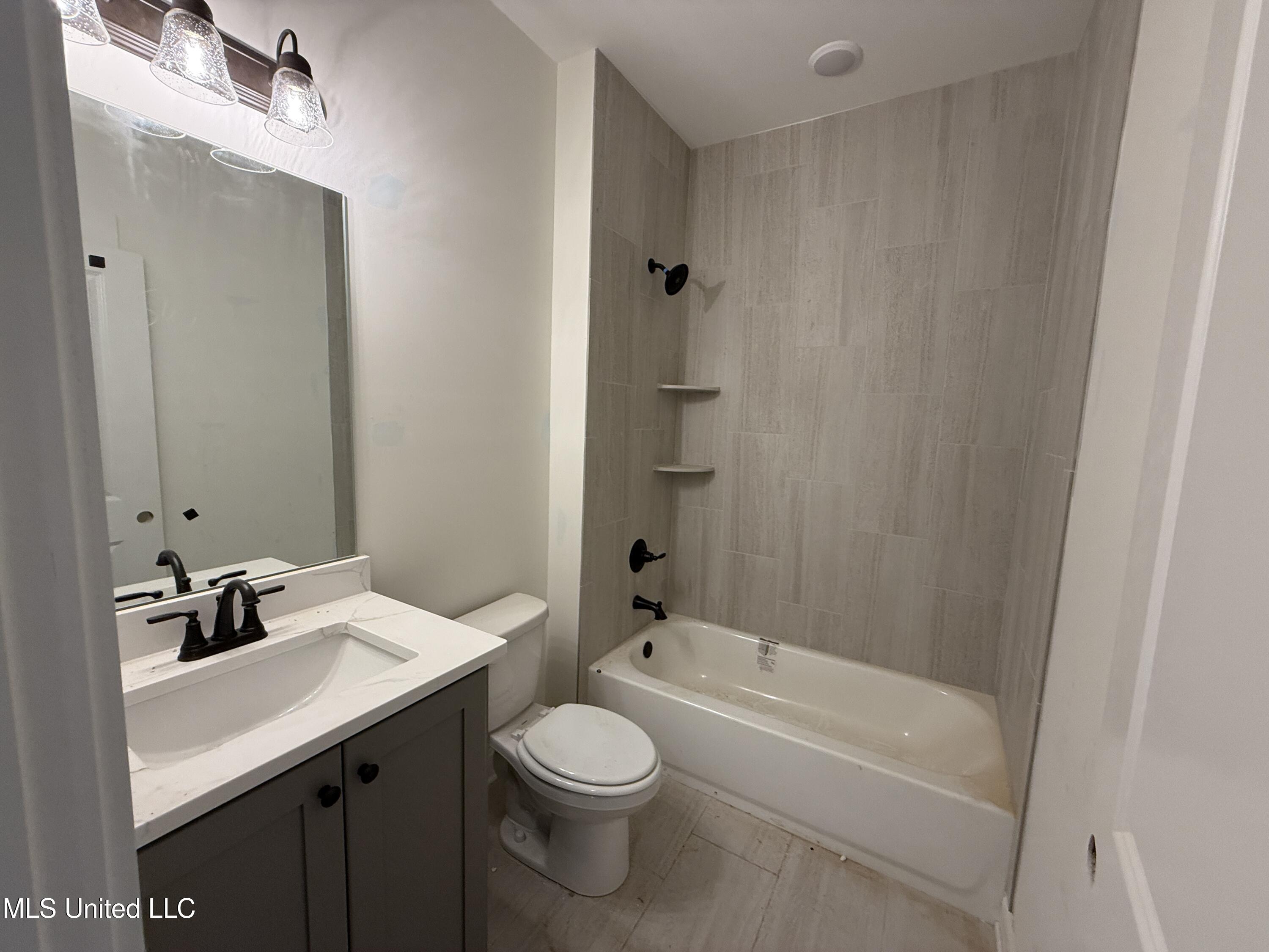 767 Coahoma Court Property Photo 23