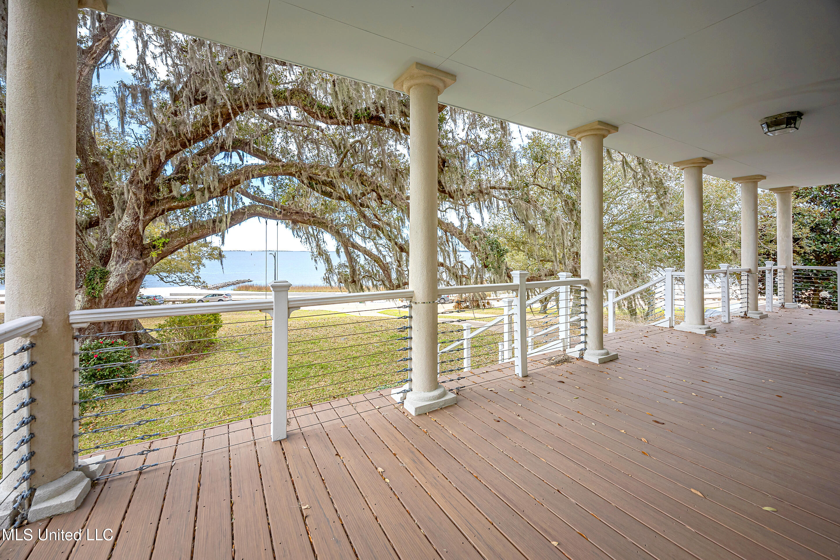 513 Front Beach Drive Property Photo 12